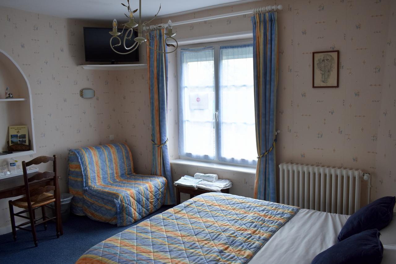 Hotel Des Bains Saint-Jean-le-Thomas Eksteriør bilde